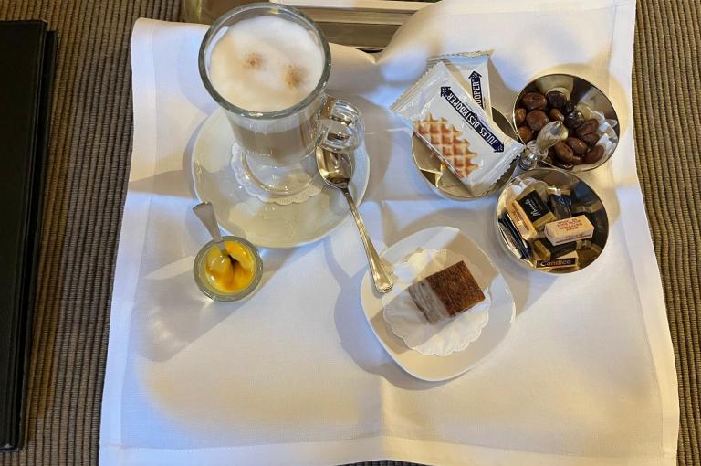 Check our Facebook page regularly for offers that make your stay even more special! We also occasionally post news about Bruges there.